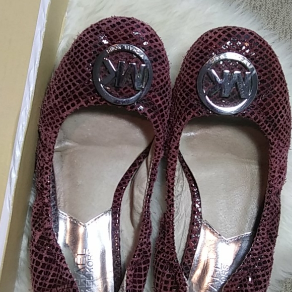 Michael Michael Kors snakeskin flats - Picture 7 of 8